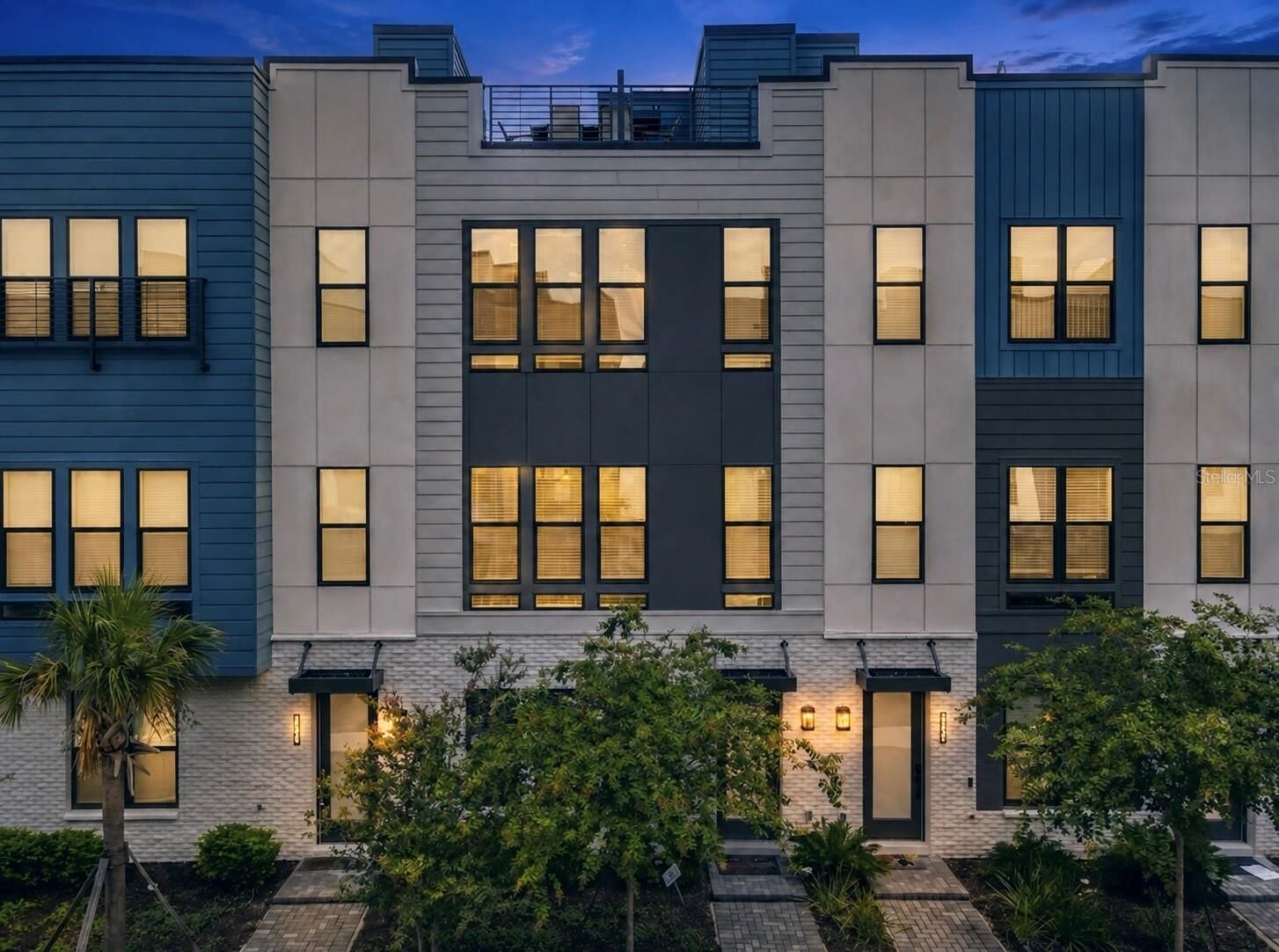 Property Photo: 2154 Whitney Marsh Alley FL 32804
