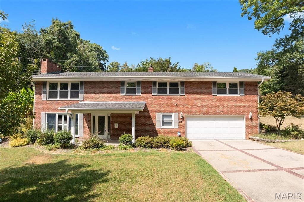 Property Photo: 105 Autumn Lane IL 62223
