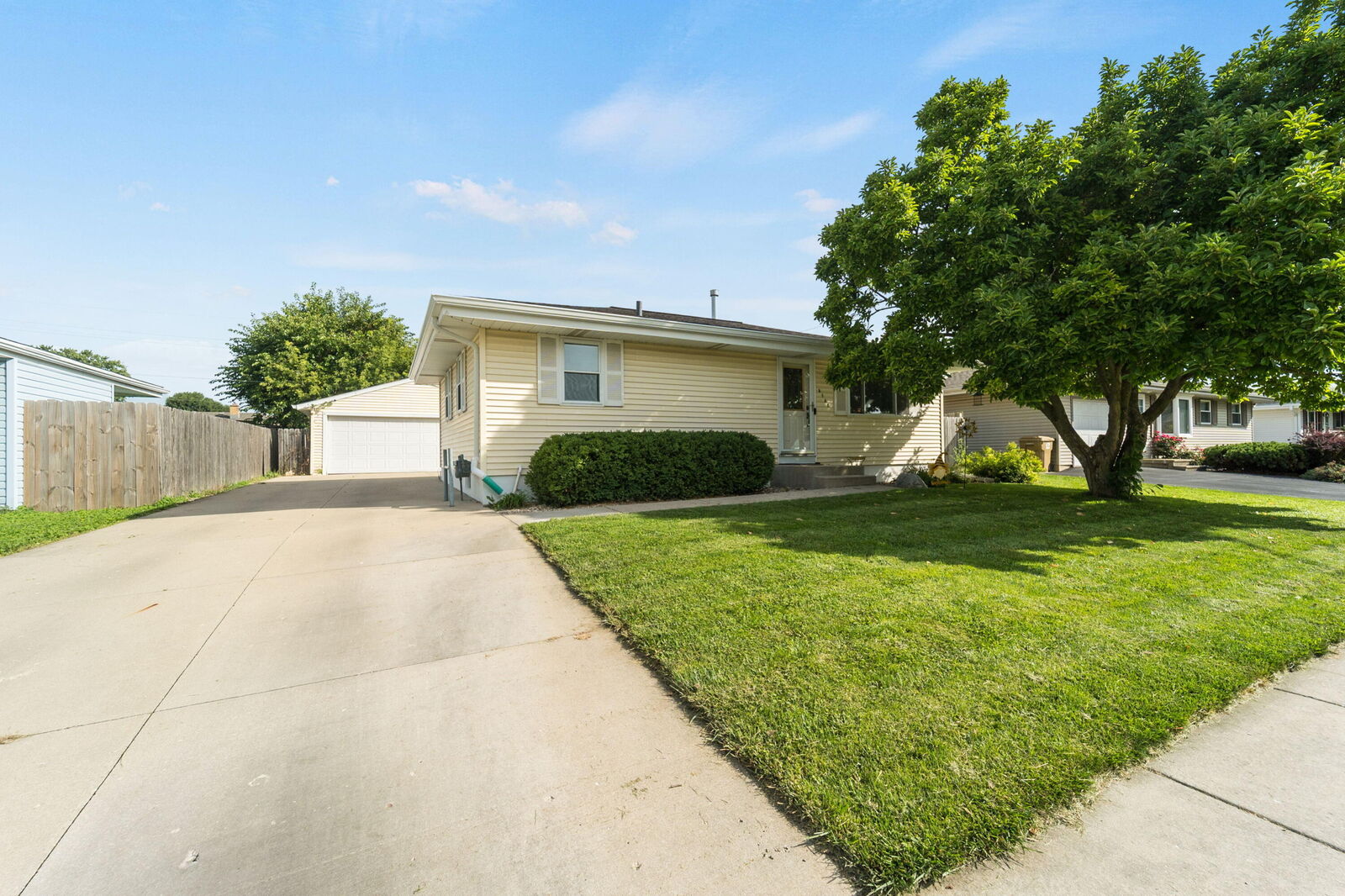 Property Photo: 5732 66th St WI 53142
