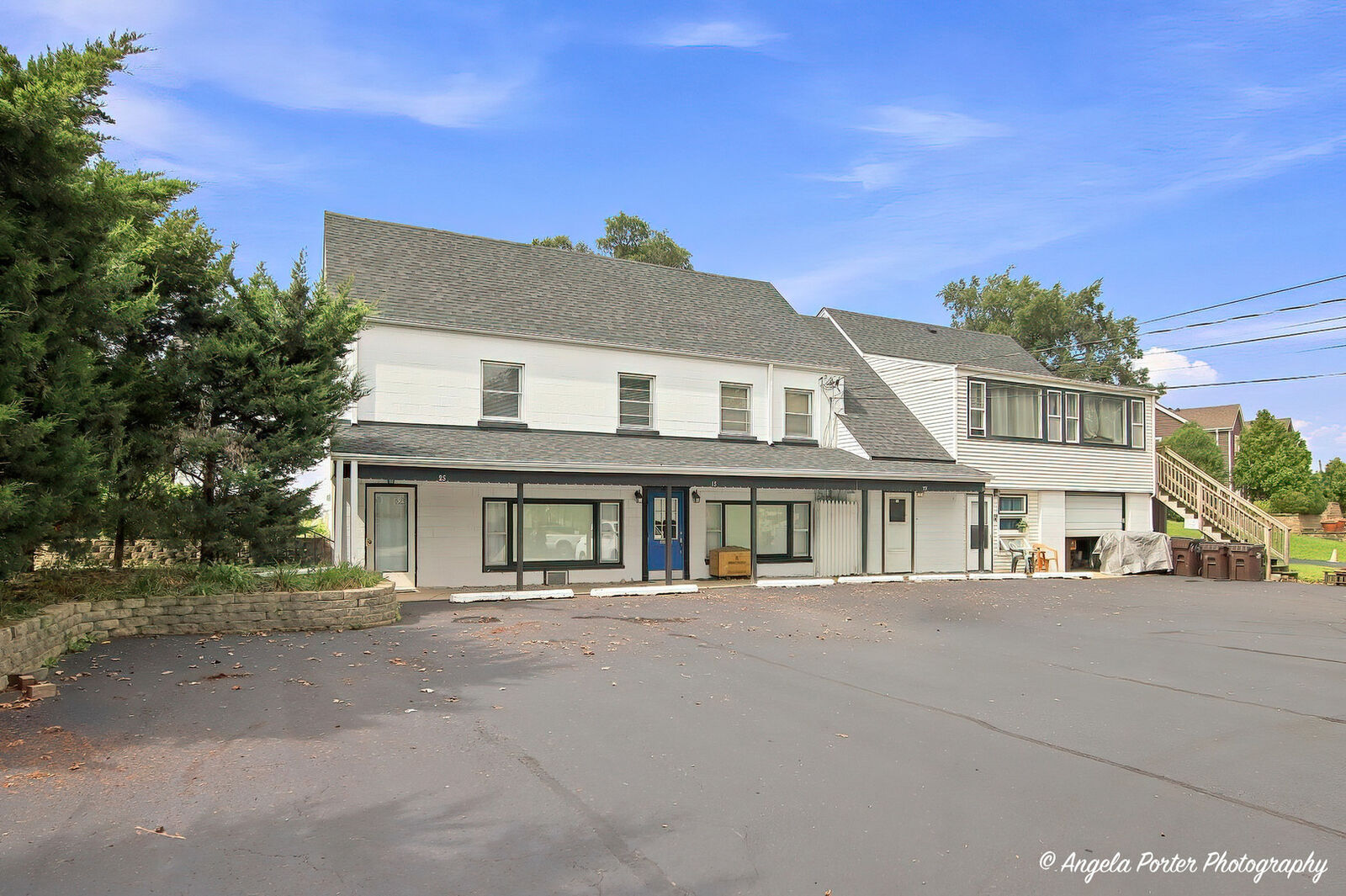 Property Photo: 106 W State Road IL 60042