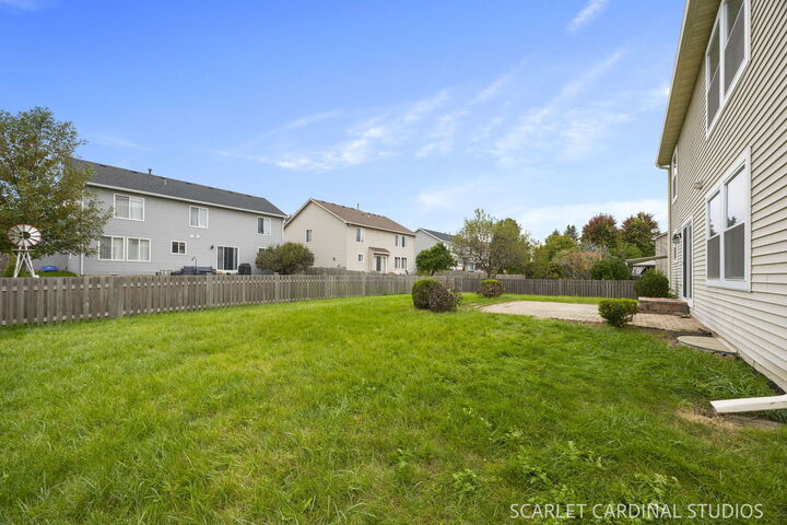 Property Photo:  165 Glendale Drive  IL 60440 
