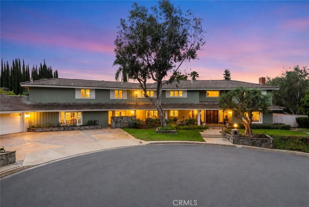 Property Photo: 1612 Wyndham Court CA 92705