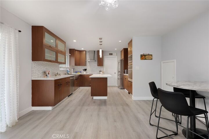 Property Photo:  20745 Ingomar Street  CA 91306 
