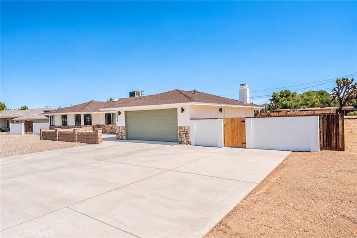 Property Photo:  13009 Casco Road  CA 92308 