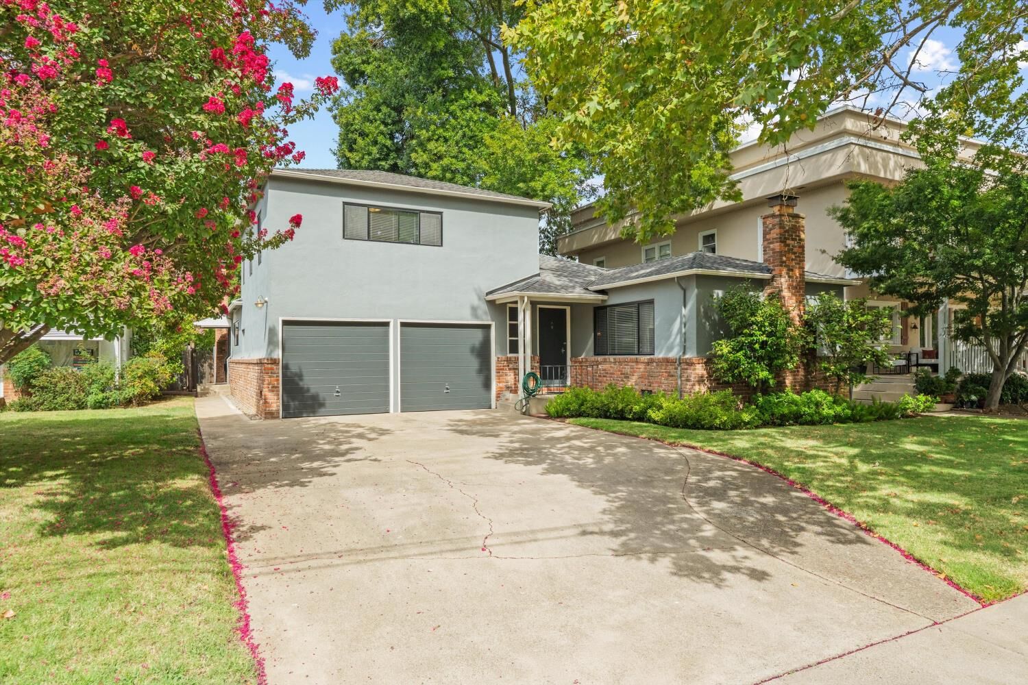 Property Photo:  1424 36th Street  CA 95816 