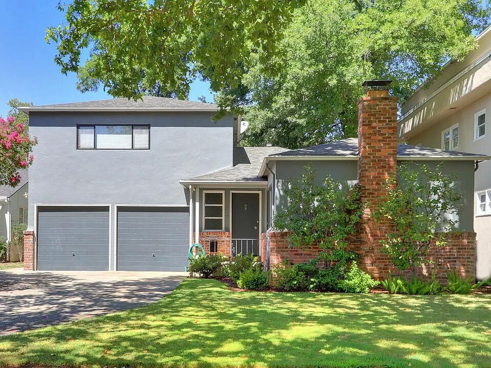 Property Photo: 1424 36th Street CA 95816