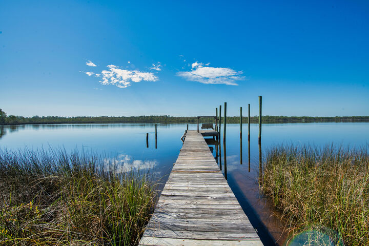 Property Photo:  8215 Stillwater Cove  FL 32566 