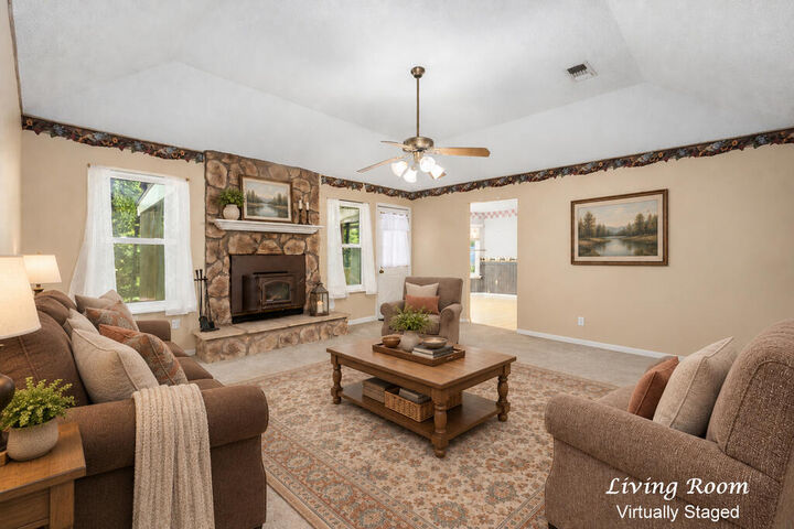 Property Photo:  133 Oak Hollow Drive  TX 75949 