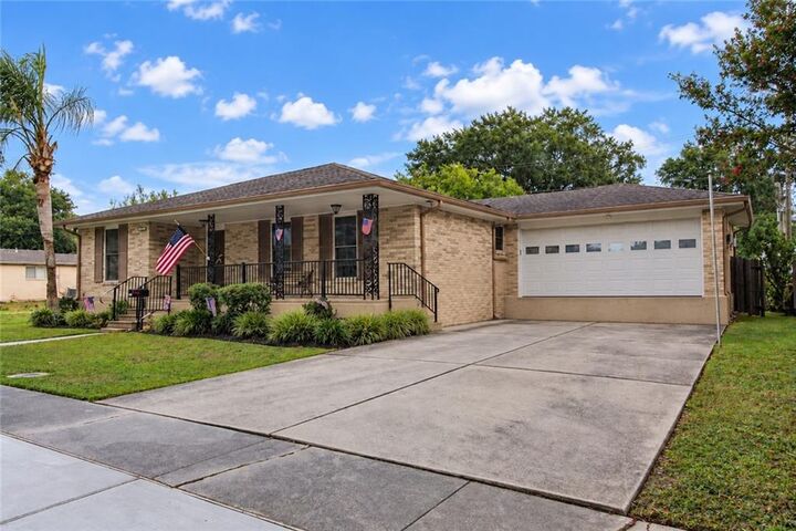 Property Photo:  4105 Neyrey Drive E  LA 70002 