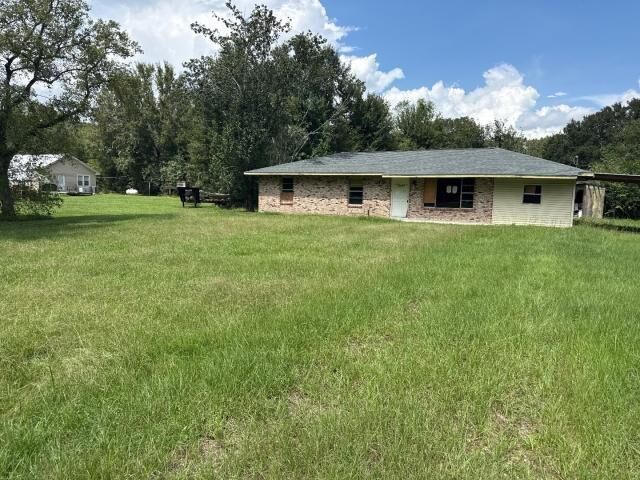 Property Photo:  48183 Laura Rogers Road  LA 70466 