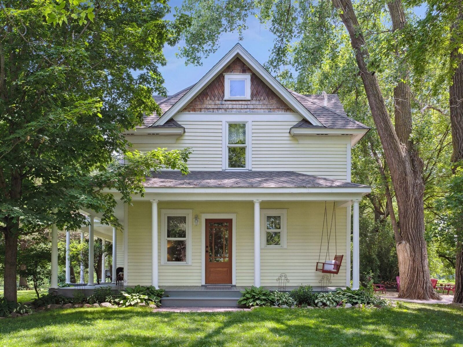 Property Photo:  14425 County Road 112  MN 55363 