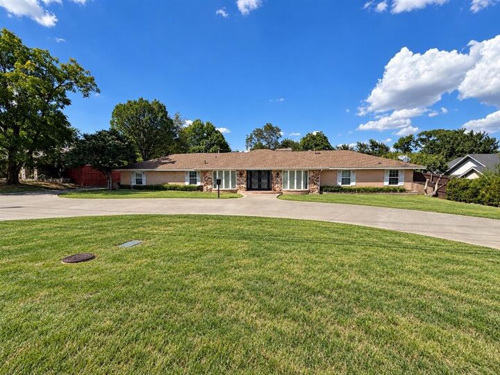 Property Photo: 6545 Lyndon B Johnson Freeway TX 75240