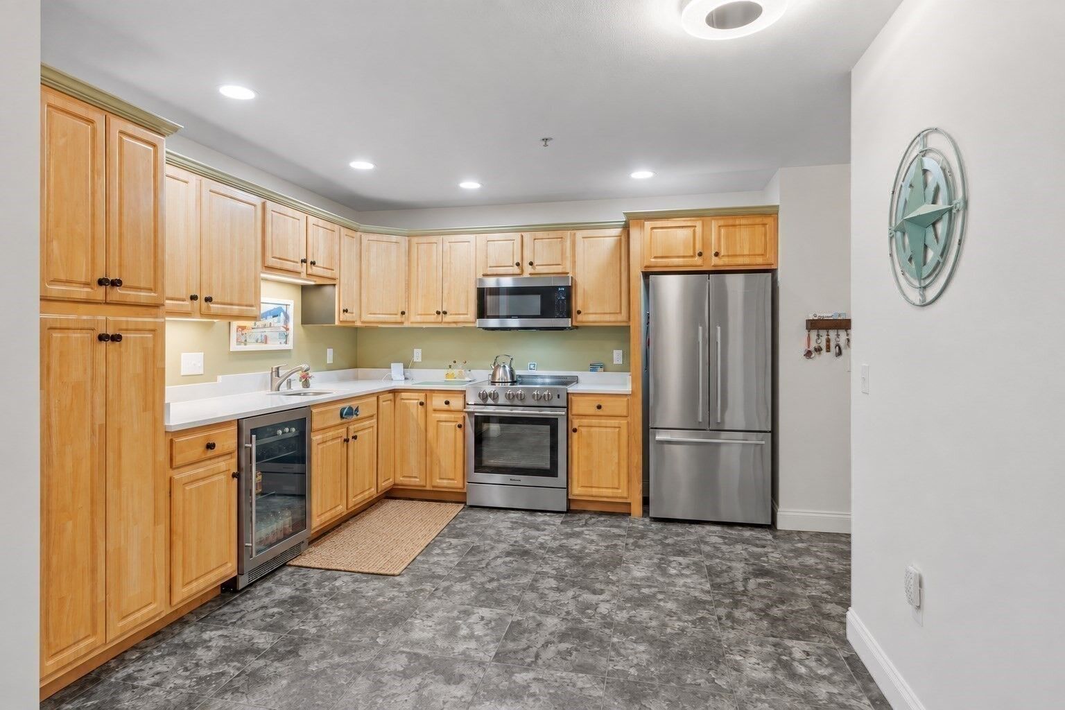 Property Photo:  135 Beach Road B207  MA 01952 