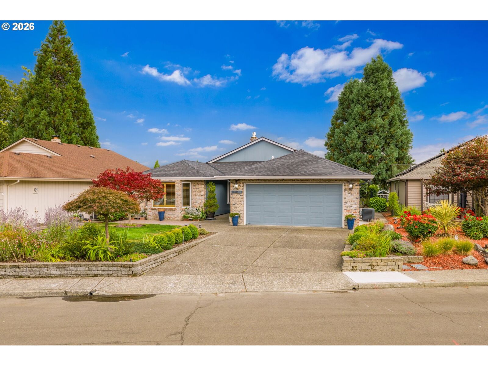 Property Photo:  15403 SE 33rd St  WA 98683 