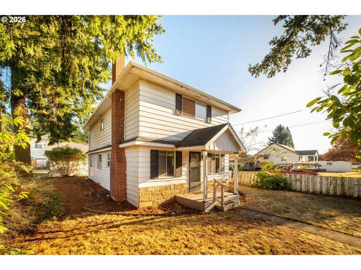 Property Photo:  5355 SE Bybee Blvd  OR 97206 