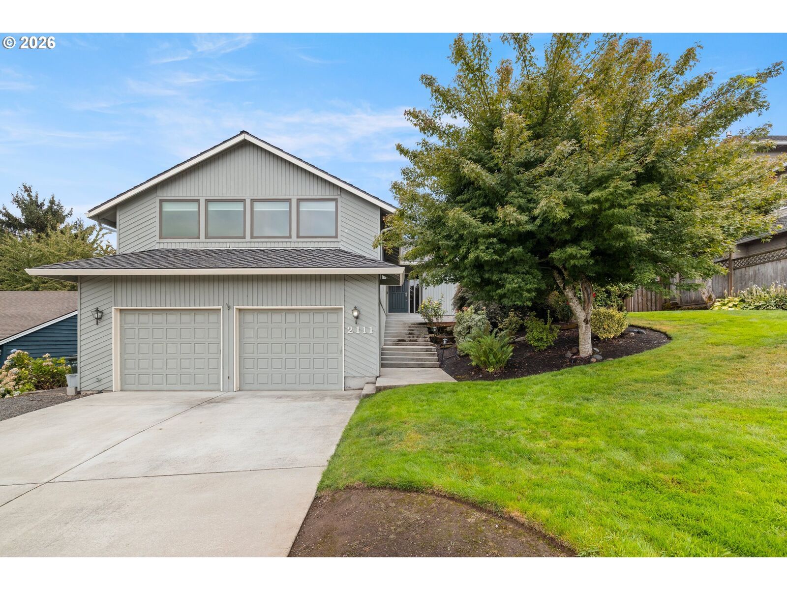 Property Photo:  2111 Club House Dr  OR 97068 