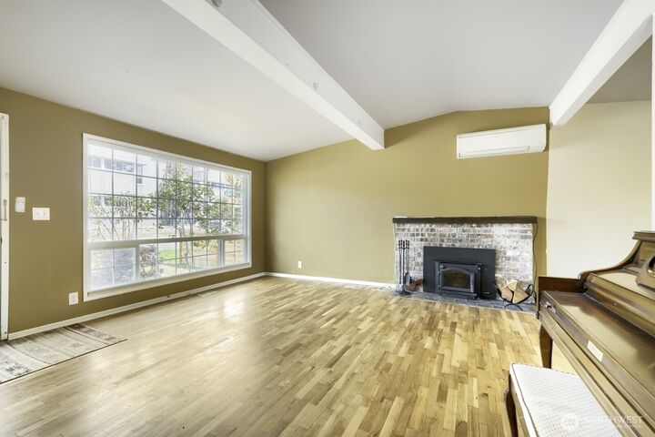 Property Photo:  3707 SW 105th Street  WA 98146 