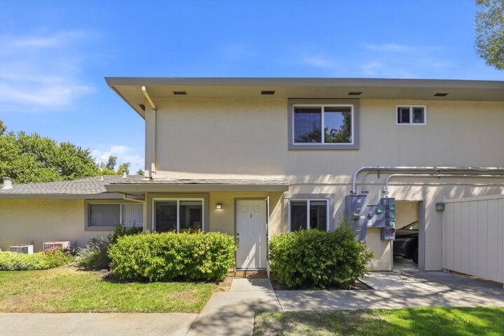Property Photo: 2320 Samaritan Place 3 CA 95124