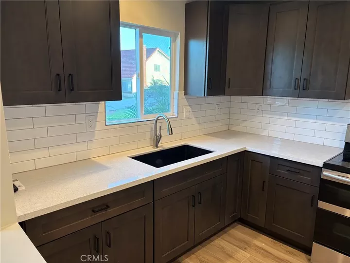 Property Photo:  1148 N Elmwood Avenue 02  CA 92376 
