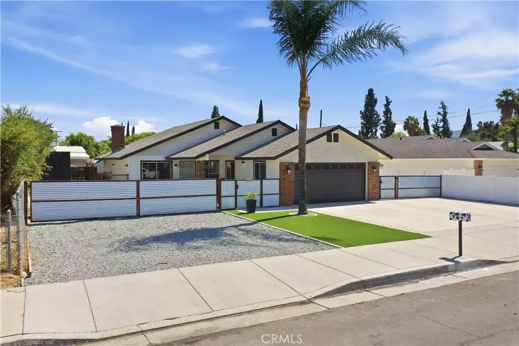 Property Photo:  41870 B Street  CA 92562 