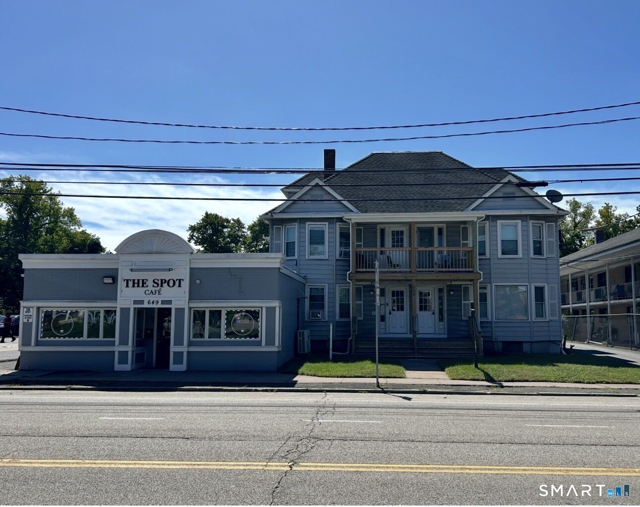 Property Photo:  645 Burnside Avenue  CT 06108 