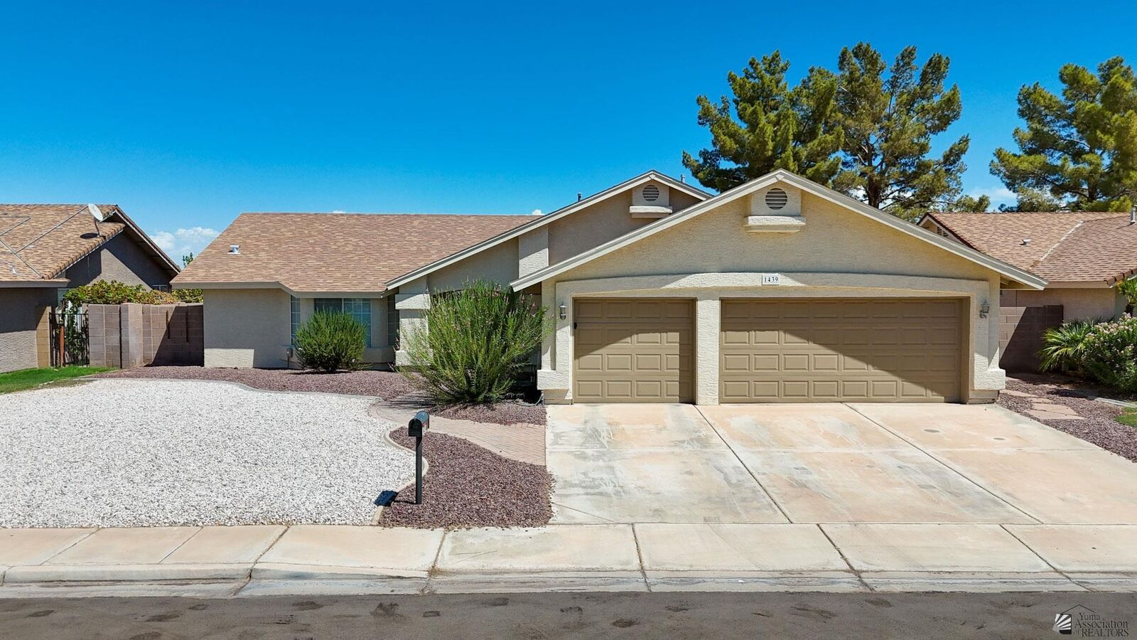 Property Photo: 1439 S 35 Ave AZ 85364