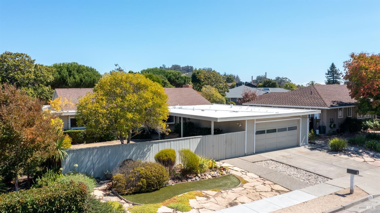 Property Photo:  170 Riviera Drive  CA 94901 