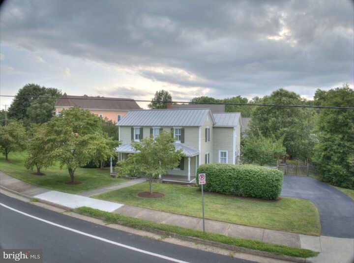 Property Photo:  703 Dranesville Road  VA 20170 