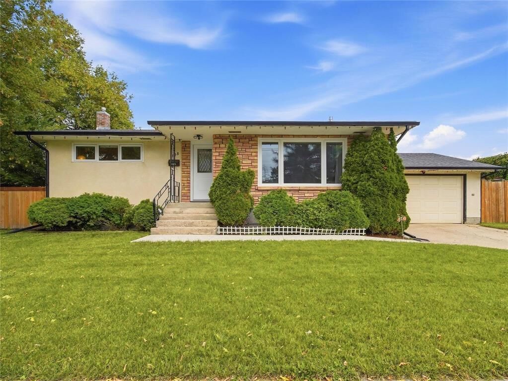 Property Photo: 108 Donnelly Street MB R3T 0S5