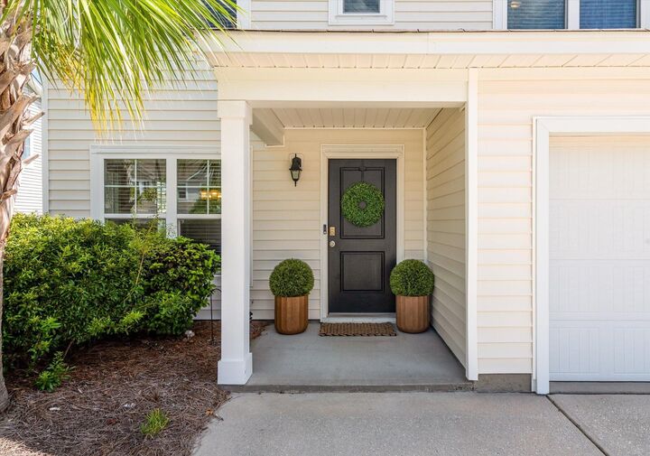Property Photo:  9748 Transplanter Circle  SC 29456 