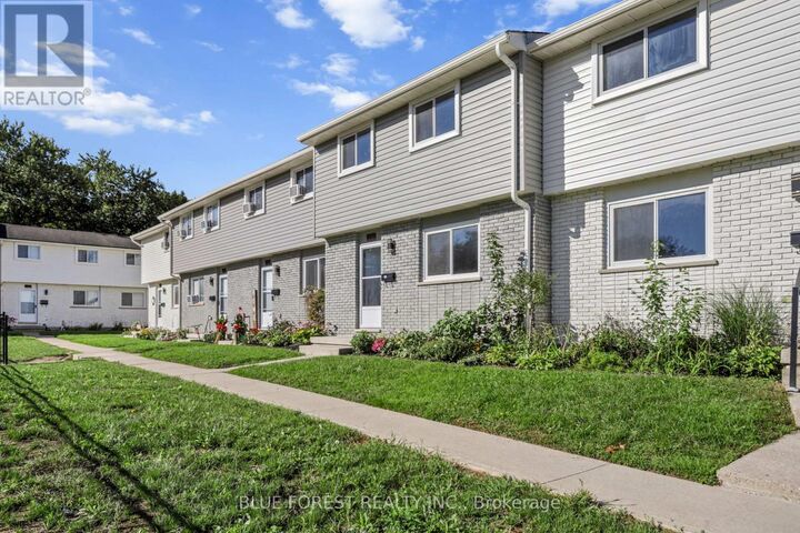 Property Photo:  431 Griffith Street  ON N6K 2S3 