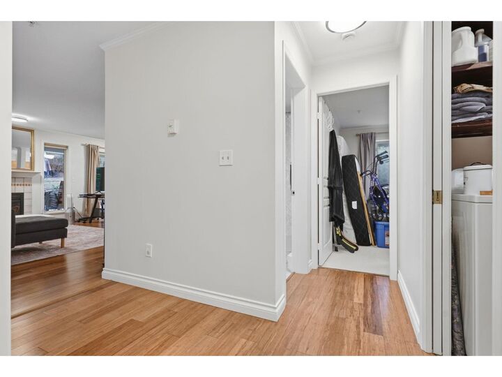 Property Photo: 33478 Roberts Ave Avenue 116 BC V2S 8E1