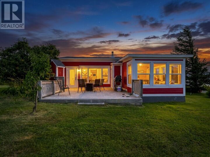 Property Photo:  128 North Point Road  NL A0B 1Z0 