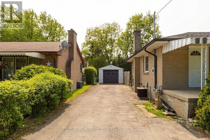 Property Photo: 221 Starlight Avenue ON N5W 4X8