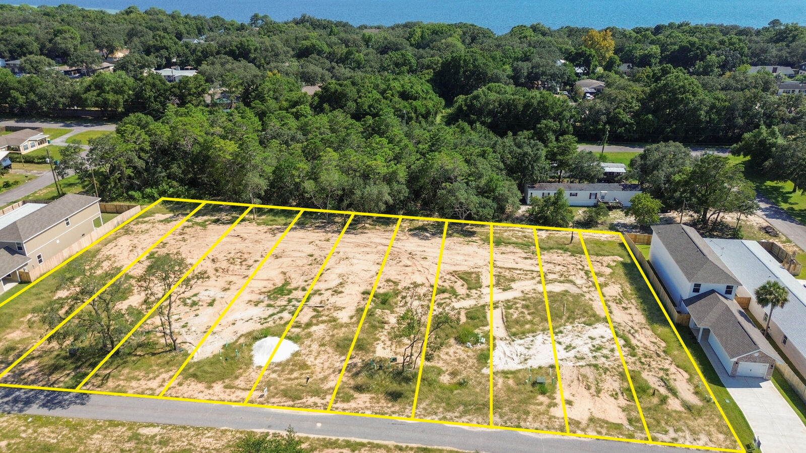 Property Photo:  128 10th Street  FL 32579 