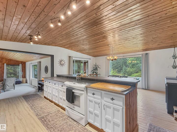 Property Photo:  26127 Twp Road 514  AB T7Y 1B5 