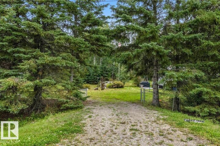 Property Photo: 4418 Hwy 633 124 AB T0E 0L0
