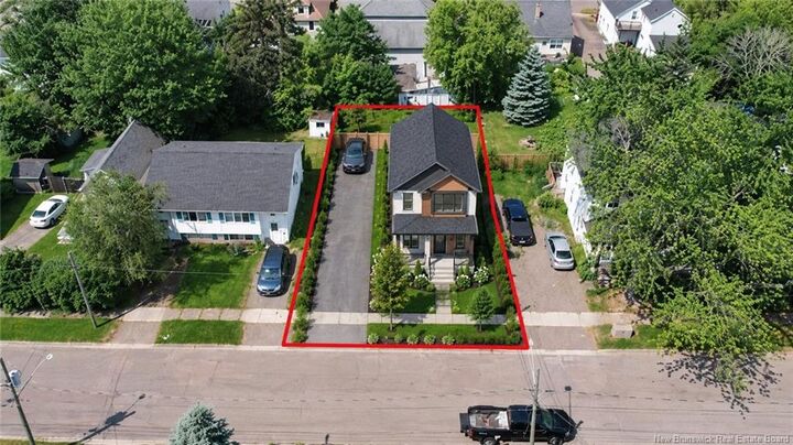Property Photo:  77 Cedar Street  NB E1C 7L3 