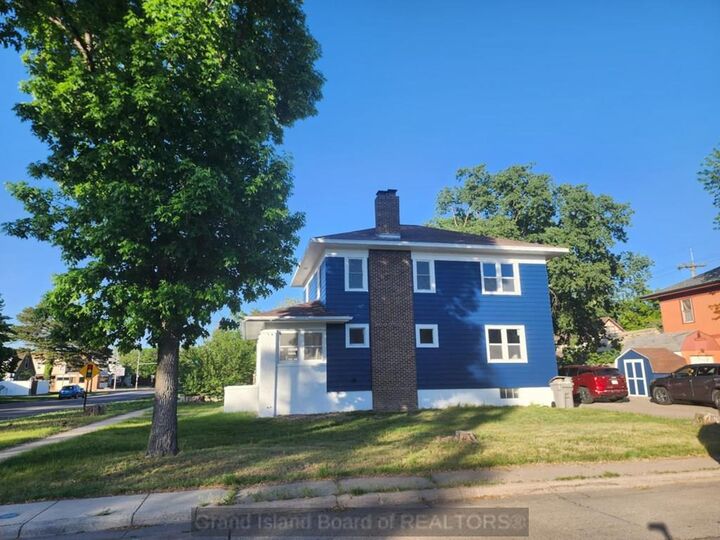 Property Photo:  821 W 1st Street  NE 68801 