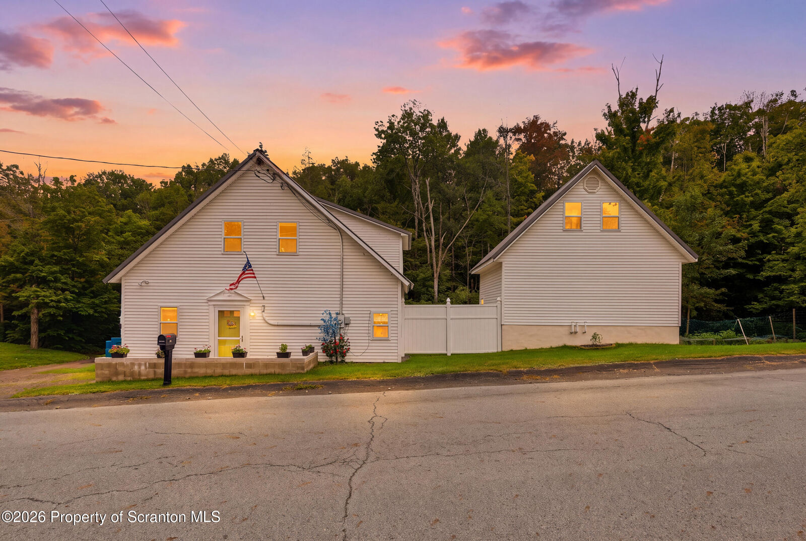 Property Photo:  167 Van Brunt Street  PA 18444 