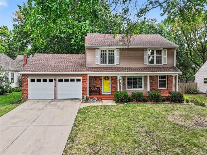 Property Photo:  10401 Long Street  KS 66215 