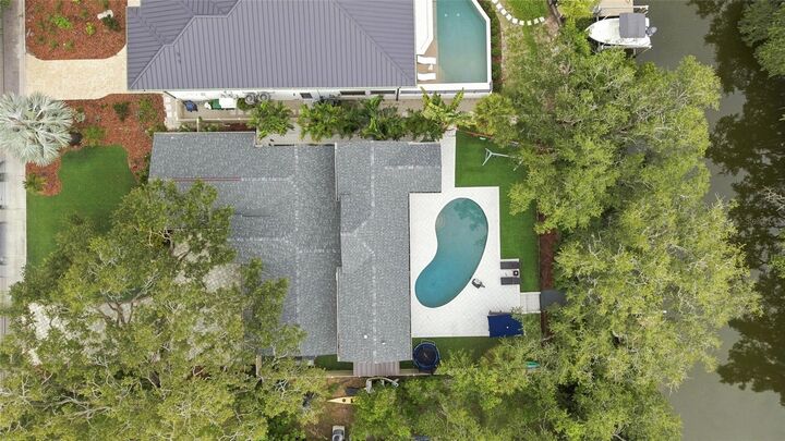 Property Photo:  4722 W Laurel Road  FL 33629 