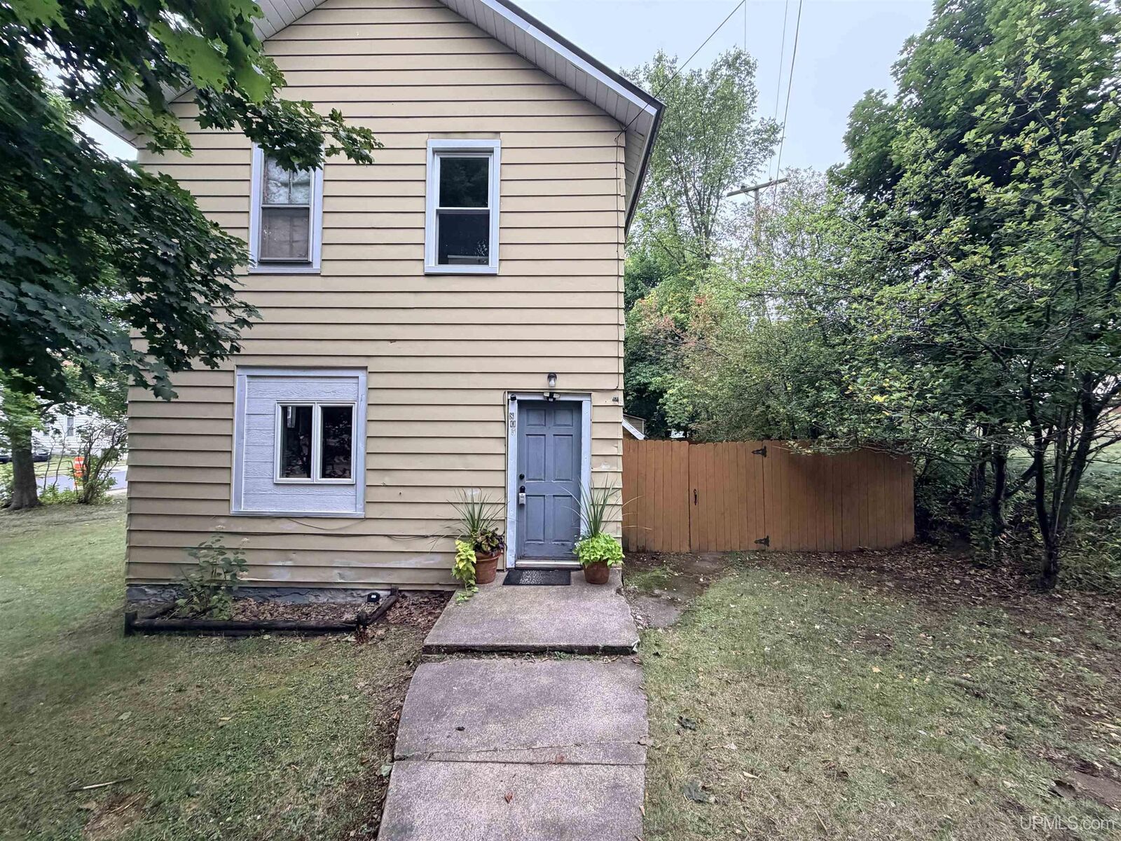 Property Photo: 805 N 5th Street MI 49849
