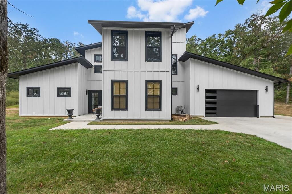 Property Photo:  503 N Deer Trail  MO 63645 