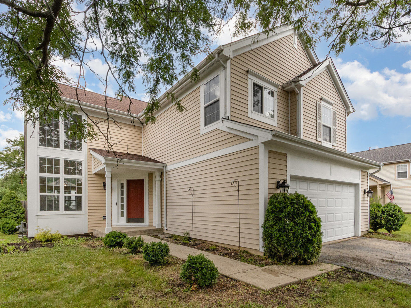 Property Photo: 11 Lindsey Court IL 60440