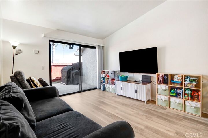 Property Photo:  9505 Arlington 17  CA 92503 