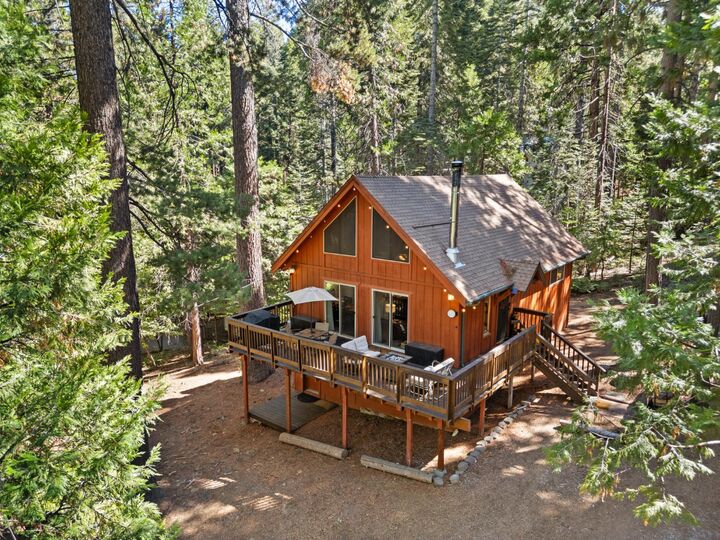 Property Photo: 1681 Kiote Hills Drive CA 95223