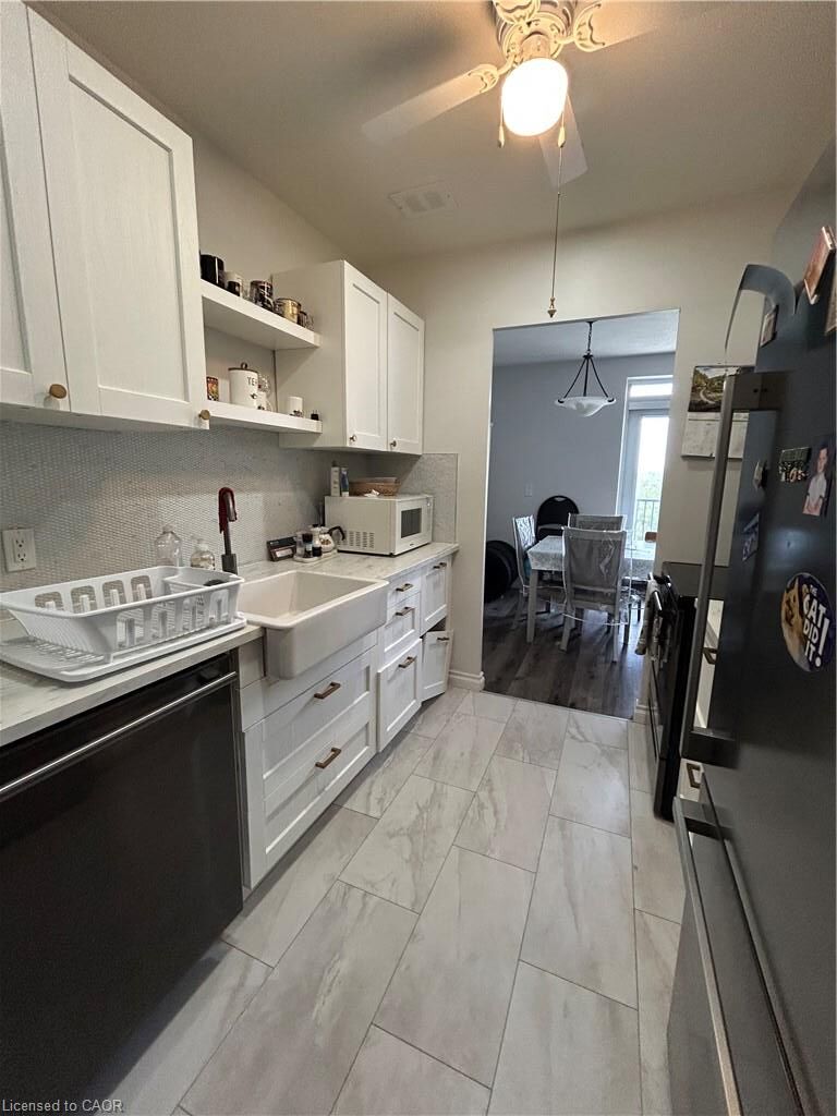 Property Photo: 222 Concession Street 403 ON L9A 1B1