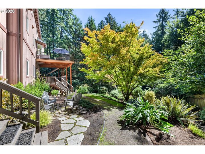 Property Photo:  2726 SW 28th Dr  OR 97219 