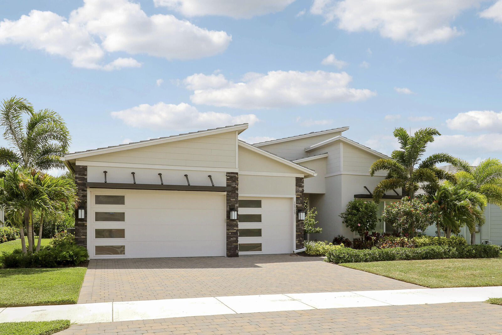 Property Photo:  10909 Stellar Circle  FL 33412 
